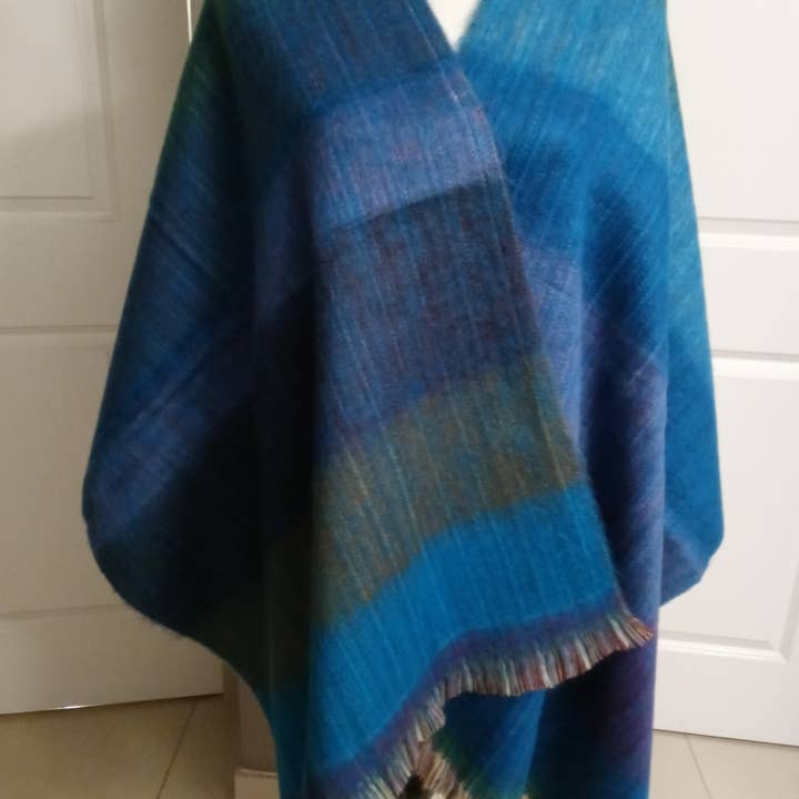 Treasure of ANDES - Wholesale Wrap - Women's - ORDER of 50 Handmade ALPACA Blend SHAWLS from ECUADOR 14