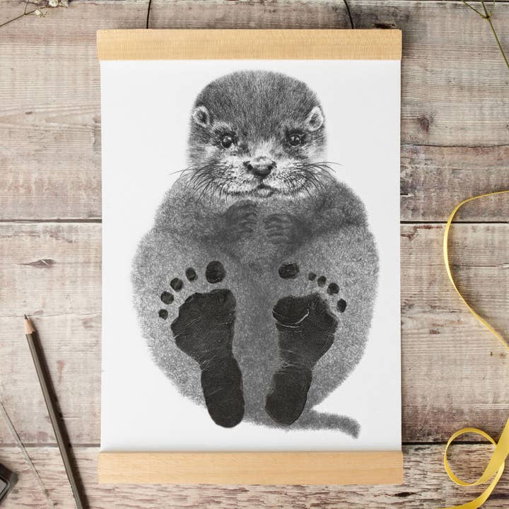 Lucy Coggle Designs – wholesale Hand & footprint kit – Child & baby – Baby Otter Footprint Kit