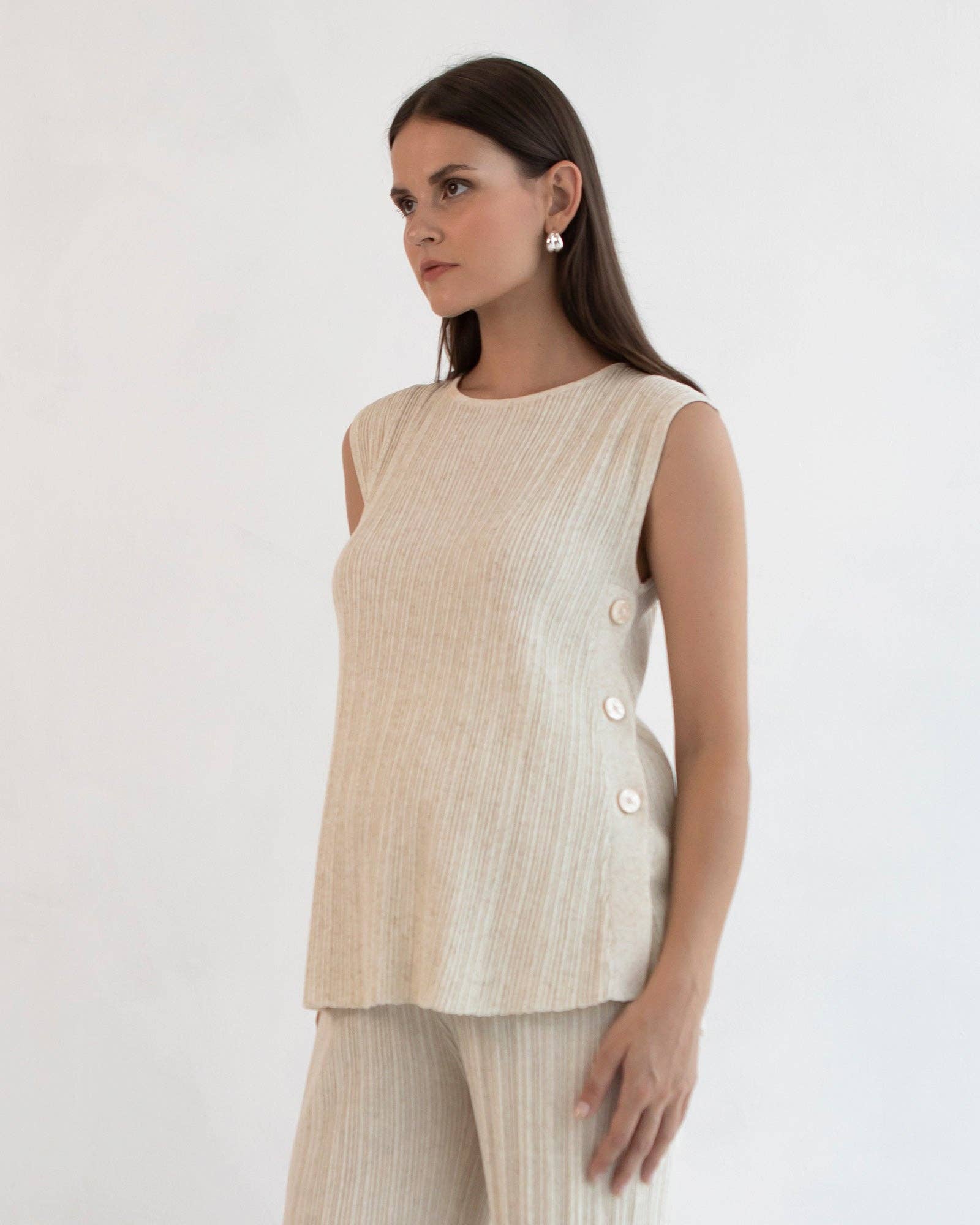 Mármore leve Tanque de alimentação em malha de linho Collete para venda a revendedores na Faire3