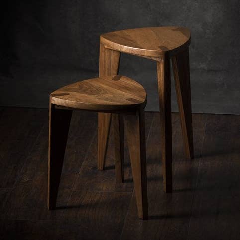 Kurumi Hira Set av Valnöt Trestegs Pall för wholesale av Meda furniture