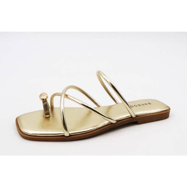 Mars Sky Shoes Wholesale - Wholesale Sandals - Women's - Bamboo HINT-91 Crisscross Strap Ring Toe Flat Beach Sandals