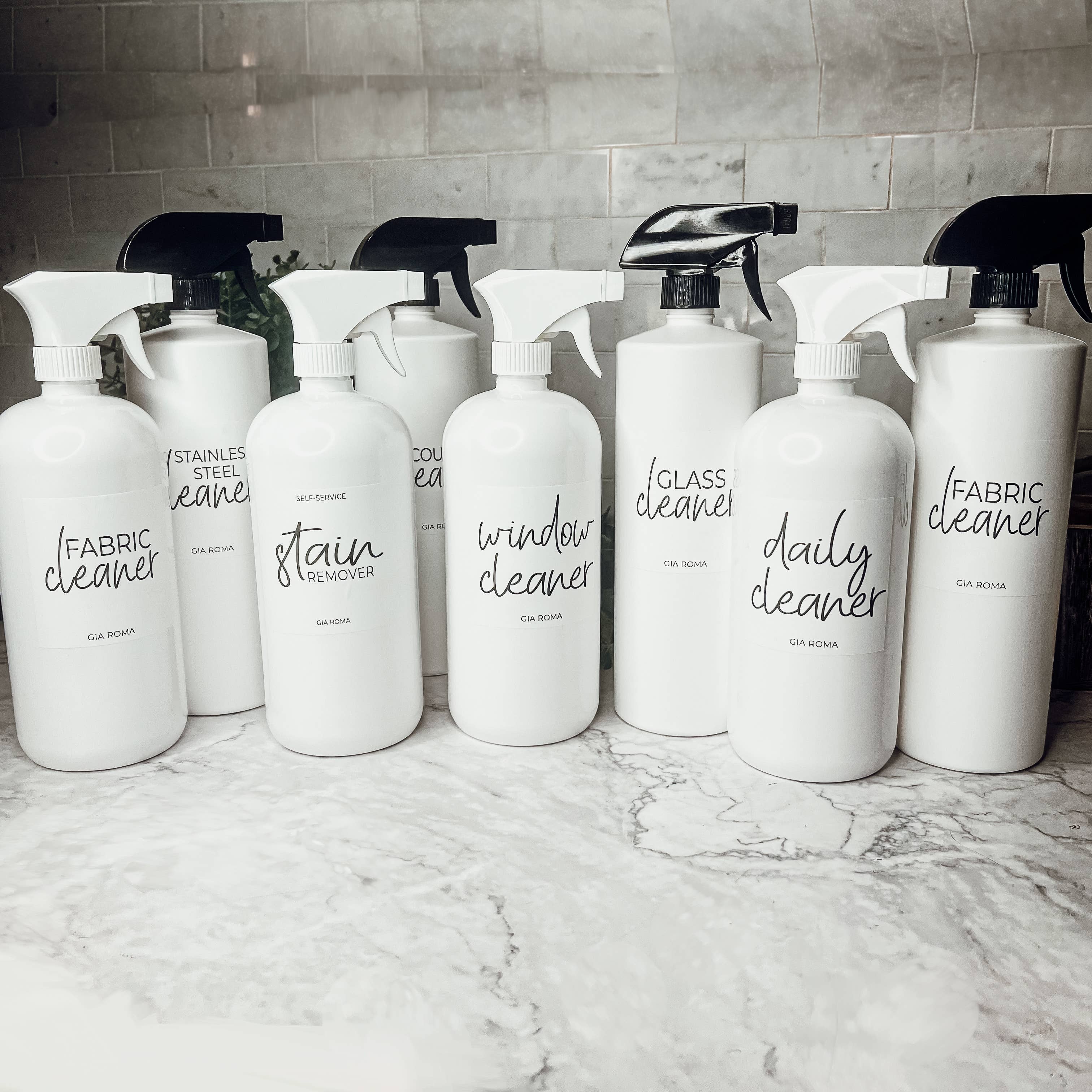 Gia Roma – Großhandel Sprühflaschen – 32 Unzen weiße wiederverwendbare Reinigungsspender Sprühflaschen aus Kunststoff0