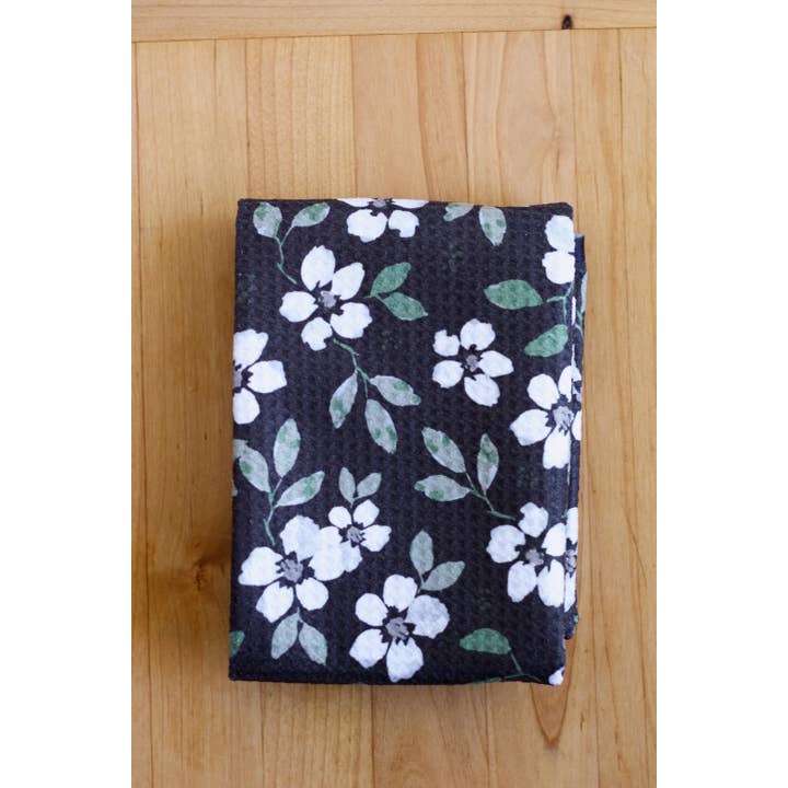 Lisee Ree Designs - Wholesale Tea Towel - Lovely Blooms Microfiber Tea Towel