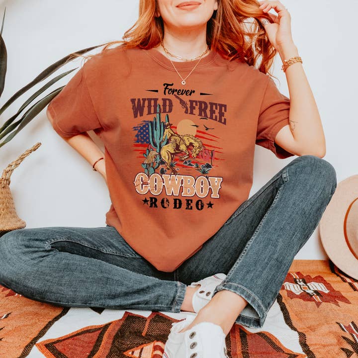 Emogifts - Wholesale Screen Printed T-Shirt - Women's - Vintage Western Cowboy Graphic T-Shirt2