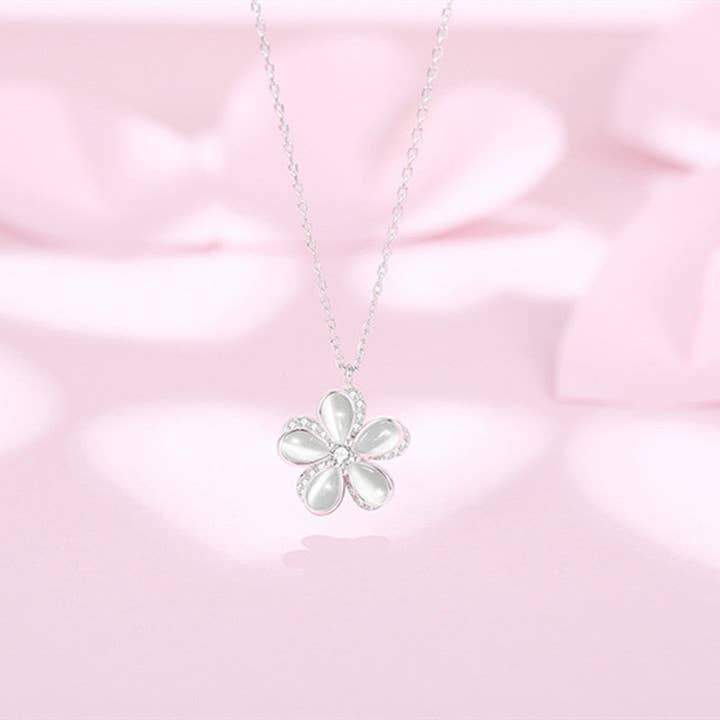 Moonstone Flower Spinner Necklace in 925 Sterling Silver for wholesale by Perimade & Co. LLC