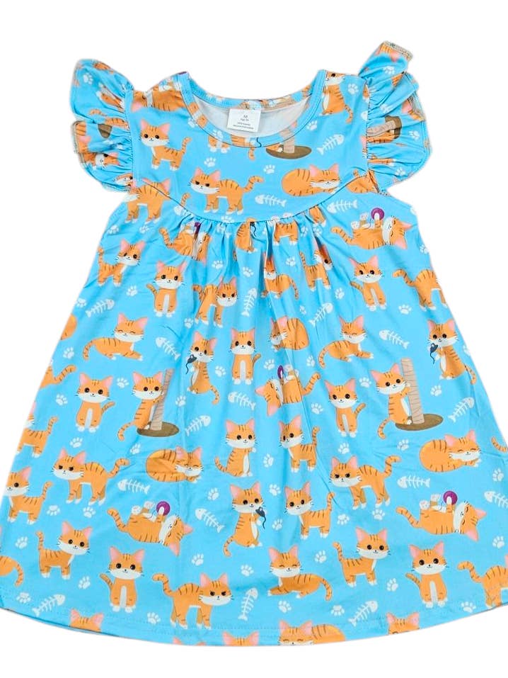 Robe en soie de lait à volants "The Cat's Meow" pour la vente par Great Lakes Kids Apparel