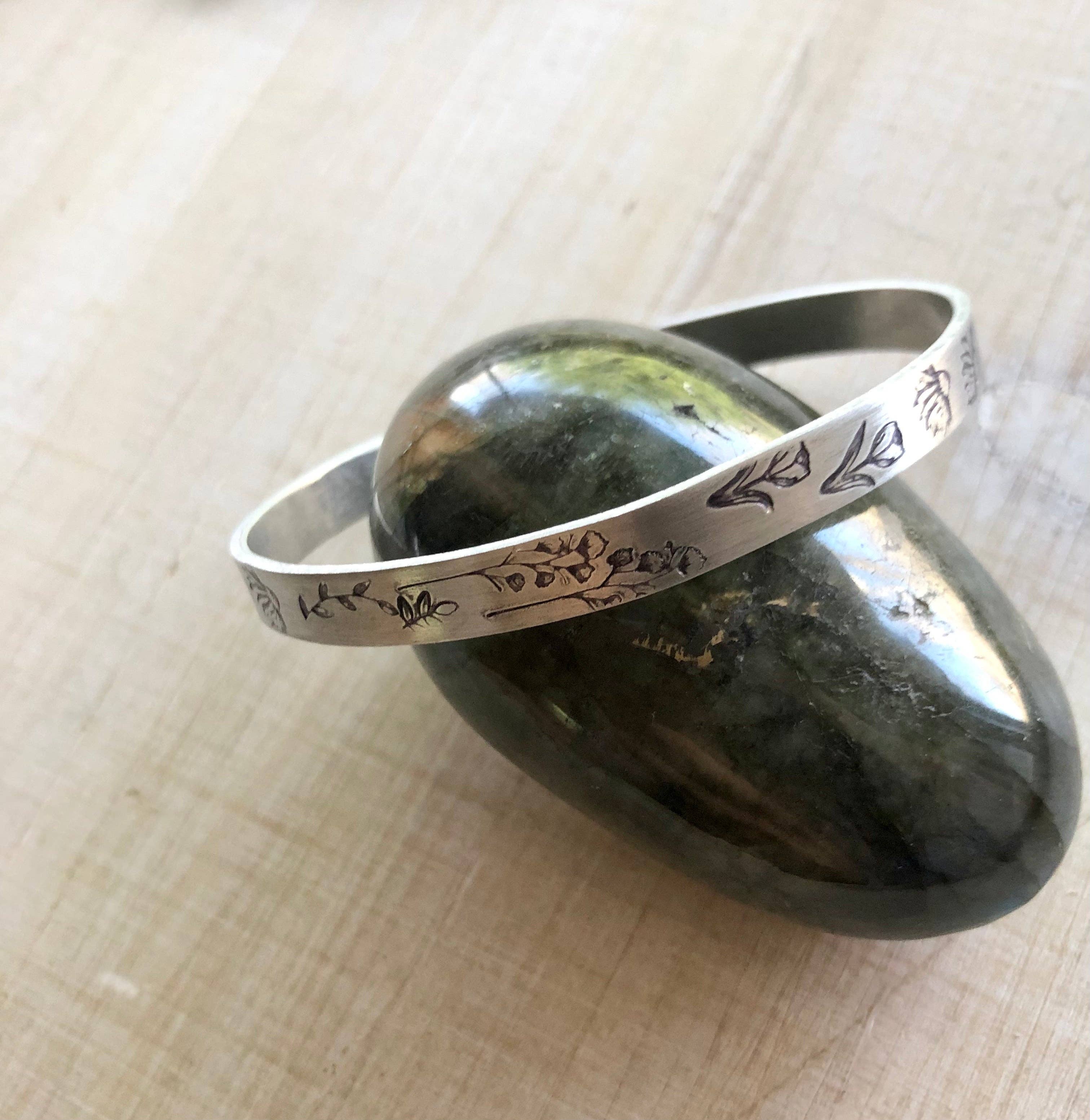 Rising Dawn Boutique – wholesale Cuff bracelet – Silver cuff with hand stamped wildflowers, skinny version1