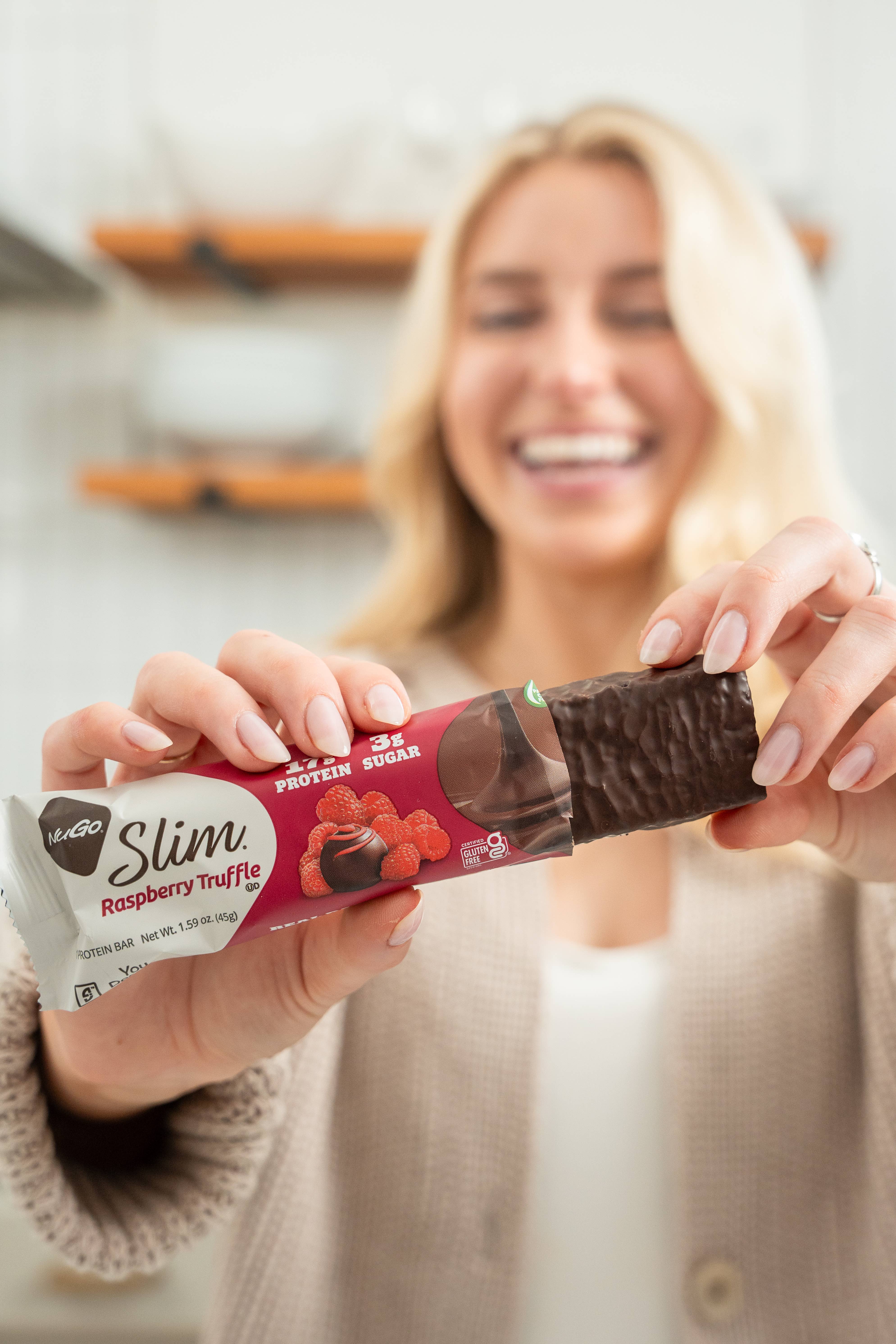 NuGo Nutrition - Wholesale Snack Bar - NuGo Slim Raspberry Truffle Protein Bar5