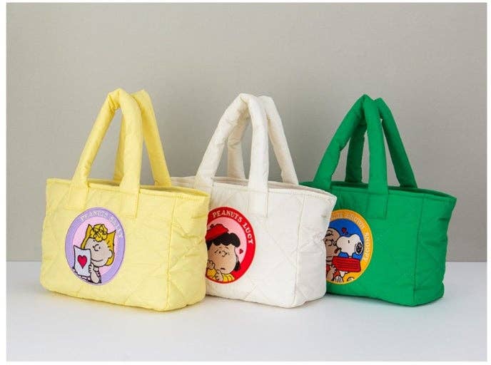 Little Light - Wholesale Shoulder Bag - Women's - Premium Snoopy Quilted Shoulder Bag2