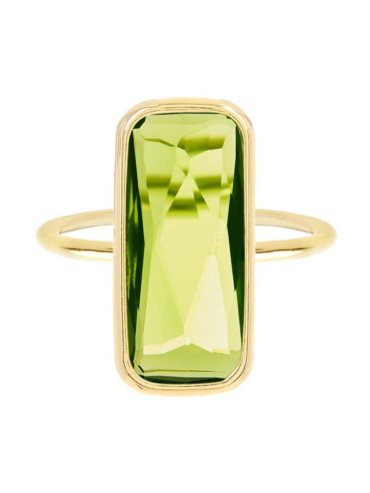 Anello rettangolare in cristallo peridoto - GF per la vendita all'ingrosso da parte di Zoey Simmons