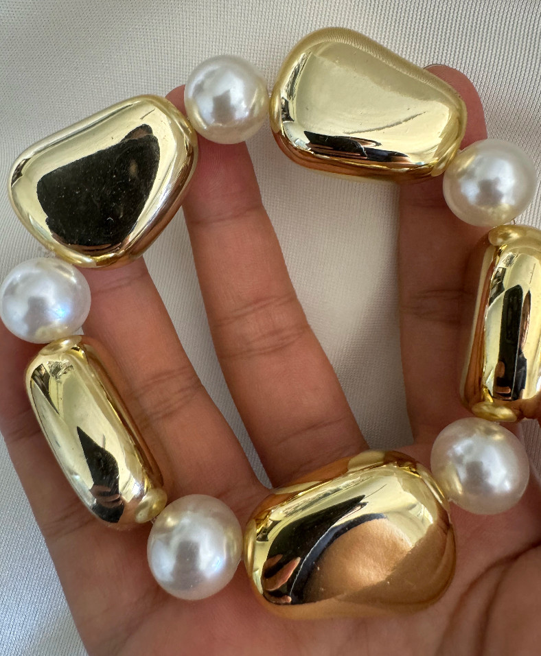 HoopLa - Wholesale Jewelry Set - Barbara-Nugget Bead Metal 14K Gold, Stretch0