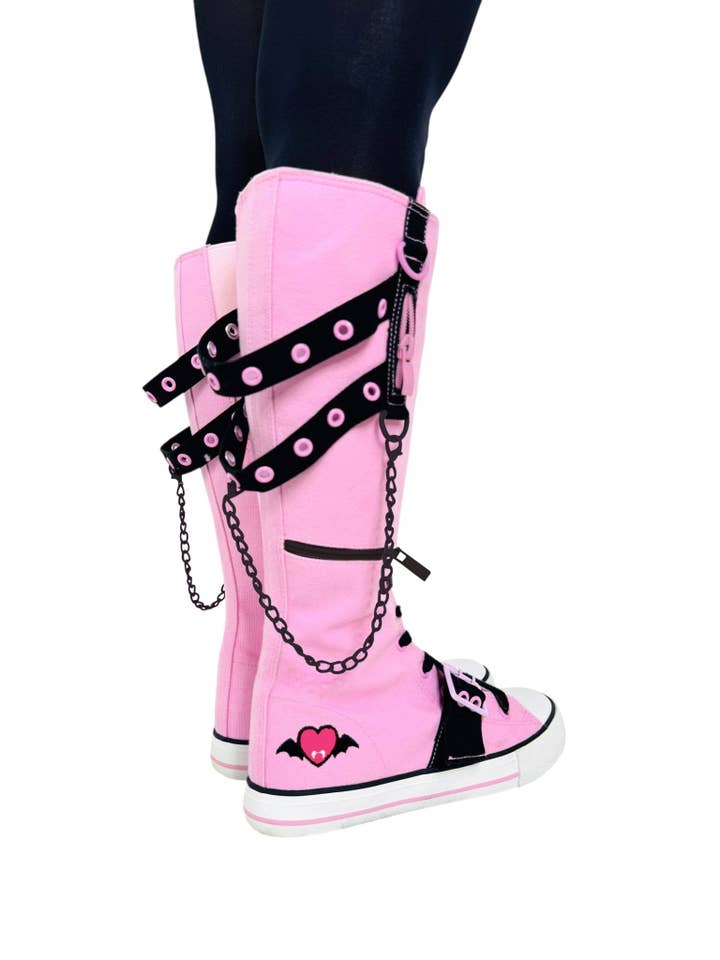 YRU Shoes - Wholesale Lifestyle Sneakers - Women's - RAWR XD DRACULAURA - PINK/BLACK5