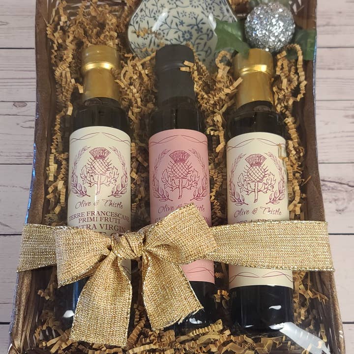 Trifecta pour la vente par Olive & Thistle