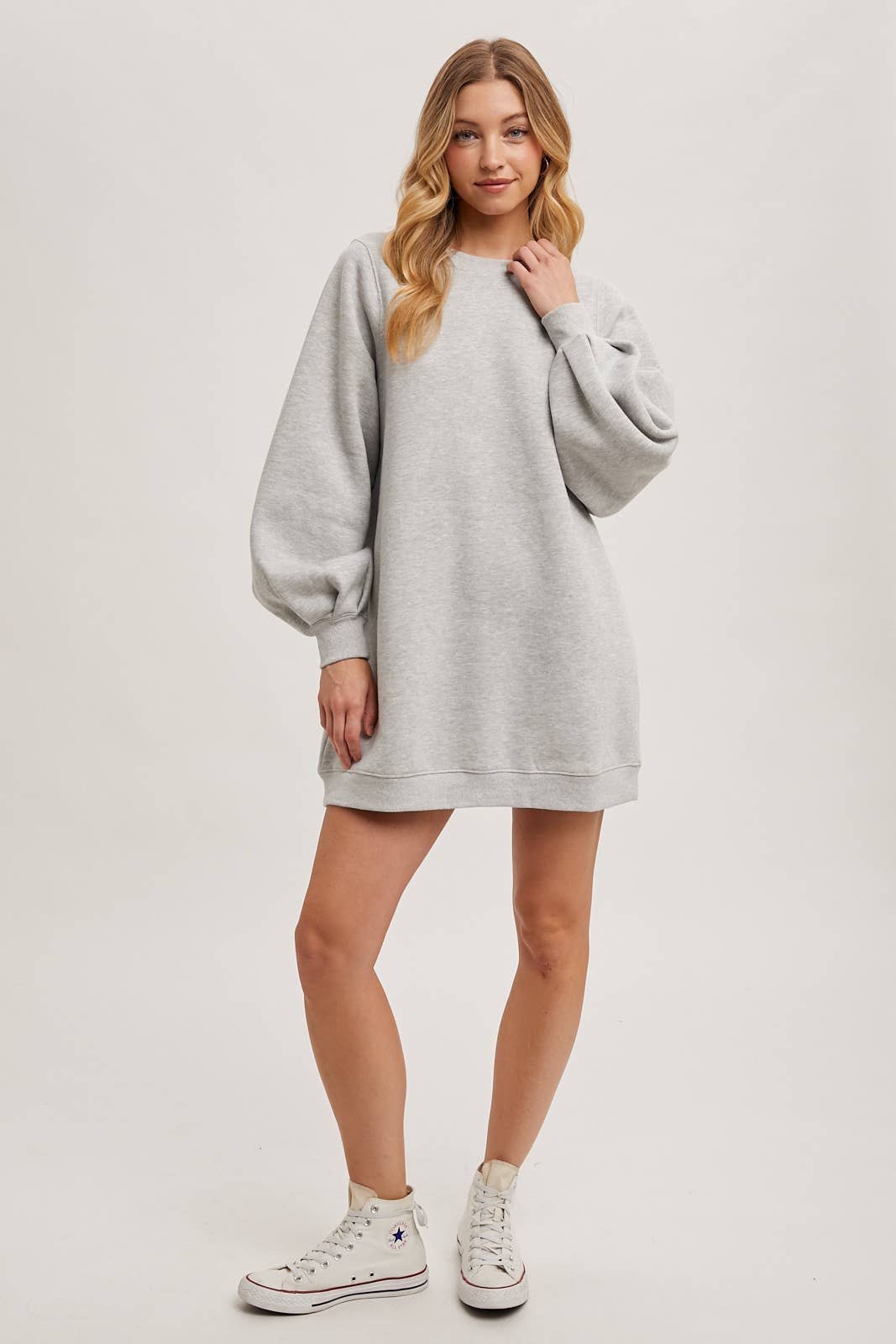 Bluivy – Großhandel Kleid – Damen – Sweatshirt-Kleid mit oversized Bubble-Ärmeln11