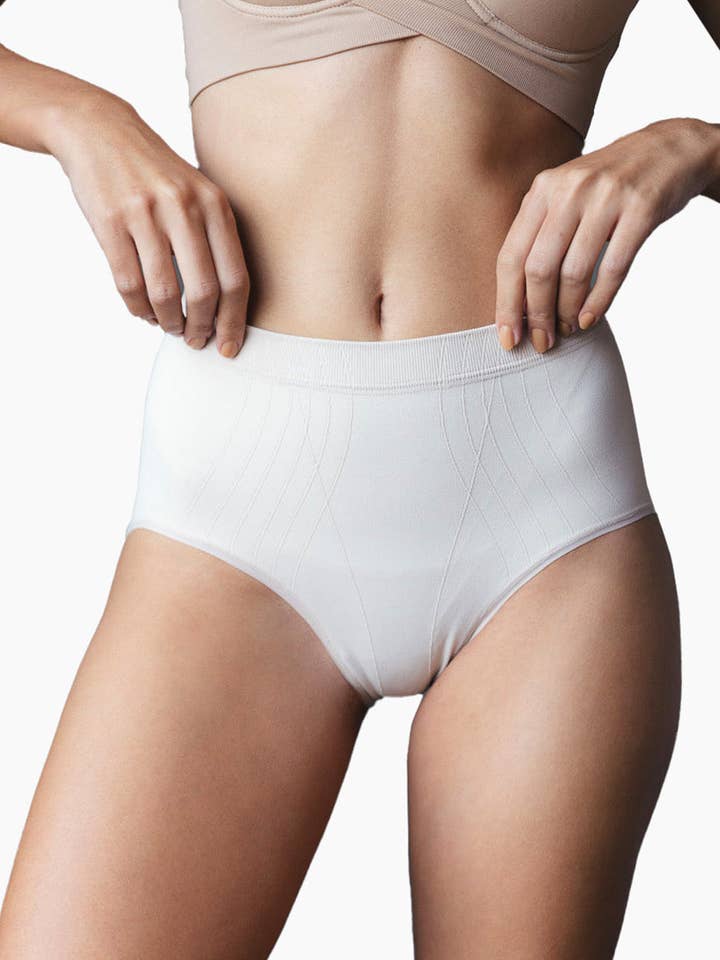 Contouring High-Leg Brief for wholesale by Curveez