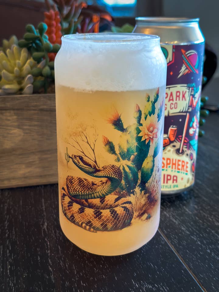 RATTLESNAKE FROSTET GLAS for engroshandel hos Wilde Nomad