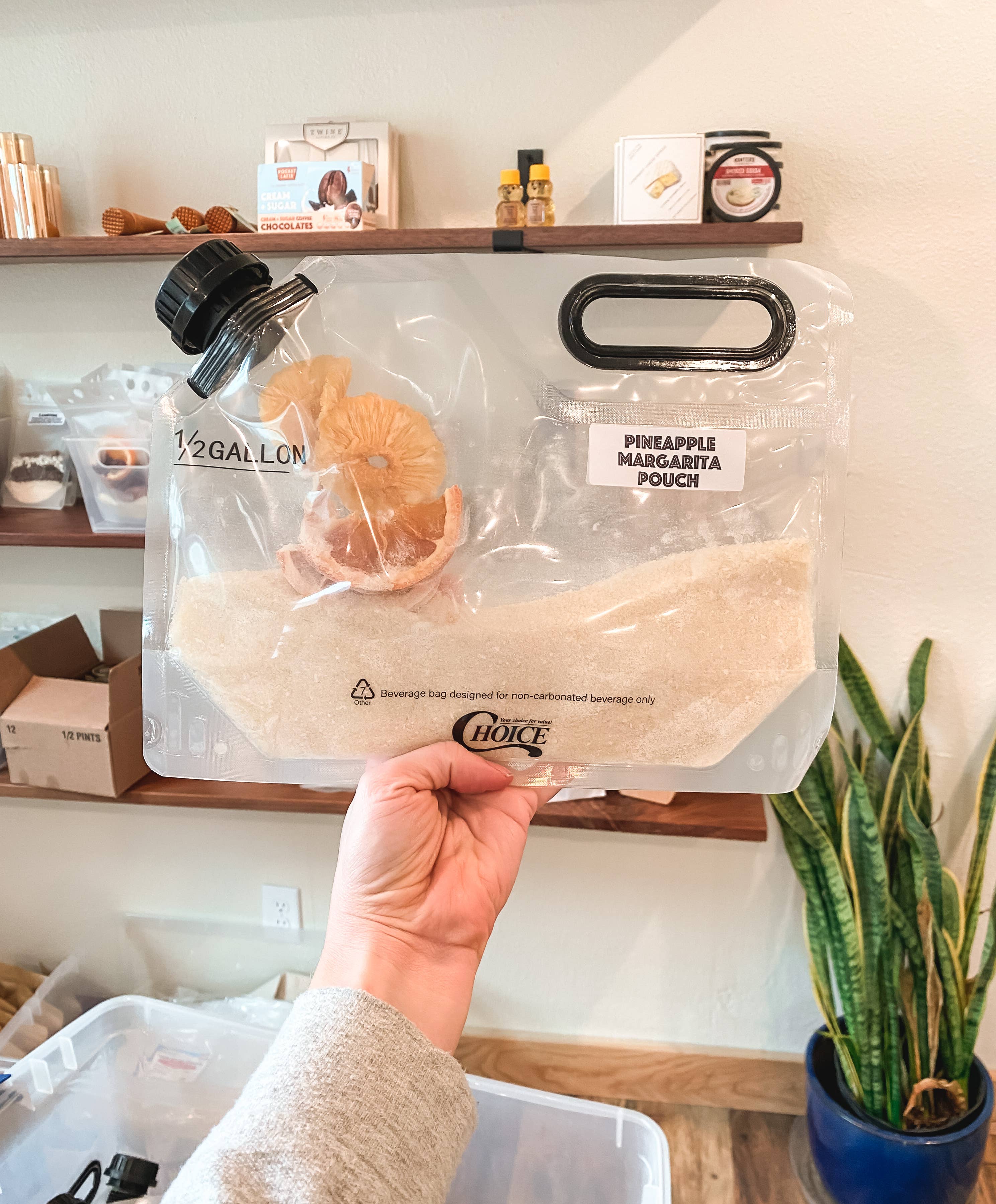 Lakeside Market – Mistura de coquetel/xarope por atacado – Bolsa Cocktail Pera Pricktail Party Mix - 1/2 Galon3