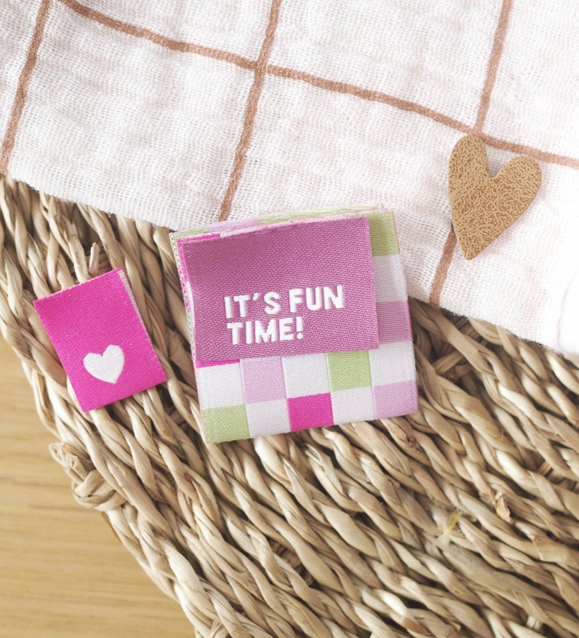 Paul und Clara - Wholesale Patch - Faux Leather Patch - Mini Heart *iron-on*3