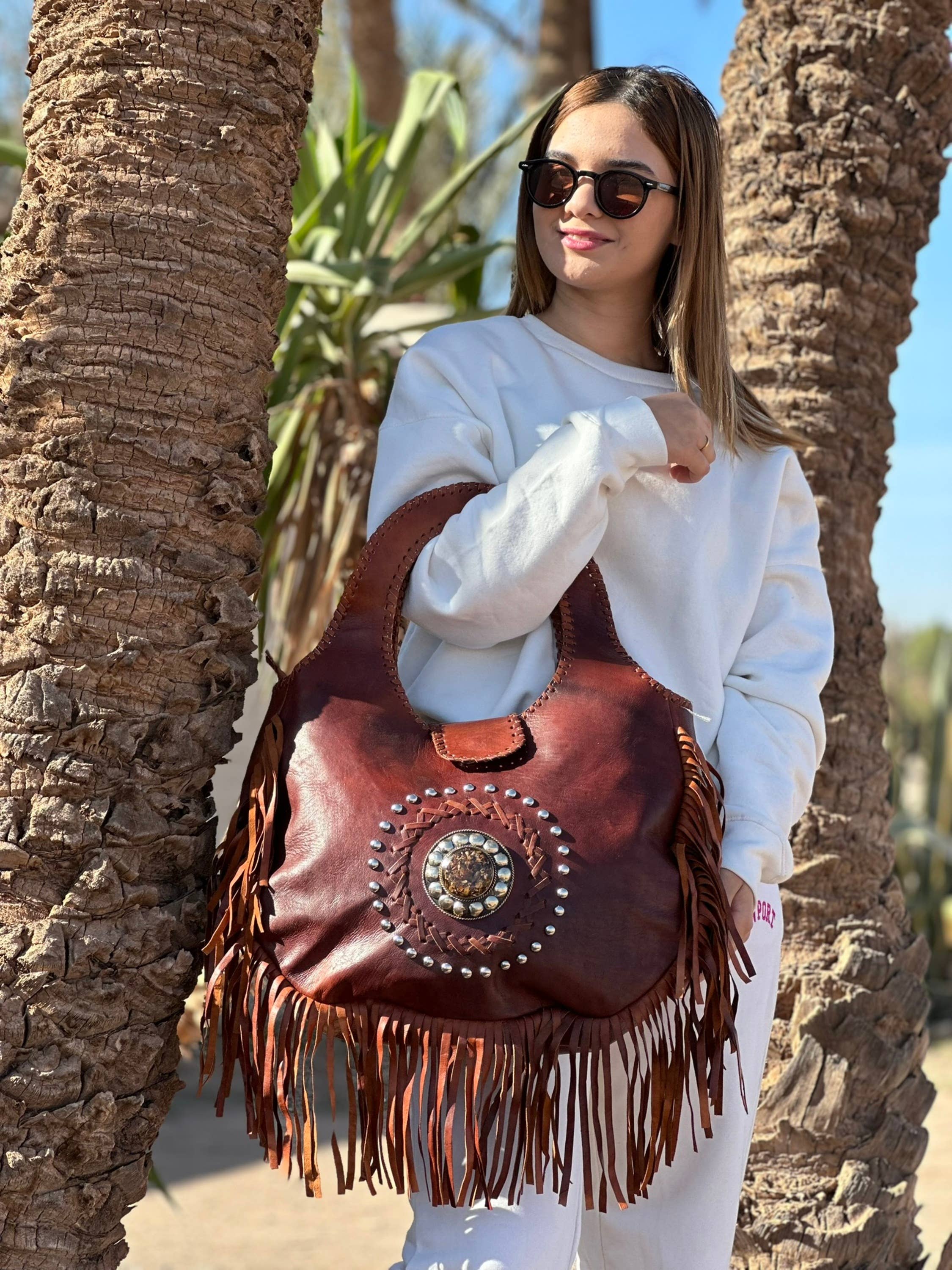 Berberwoolrug – wholesale Shoulder bag – women's – Handmade Soft Leather Gypsy Bag | Bohemian Fringe purse 7