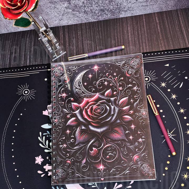 Gotisk notesbog med mystisk rose, måne og himmelsk design for engroshandel hos Hallowed Relics