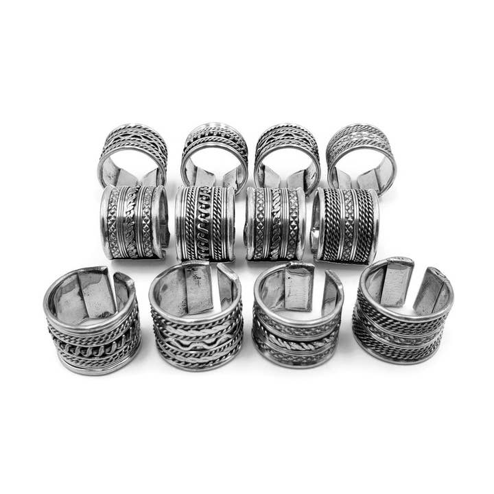 Treasure Jewelry - Vendita all'ingrosso Parure di gioielli - Set di 12 anelli in ottone boho tono argento3