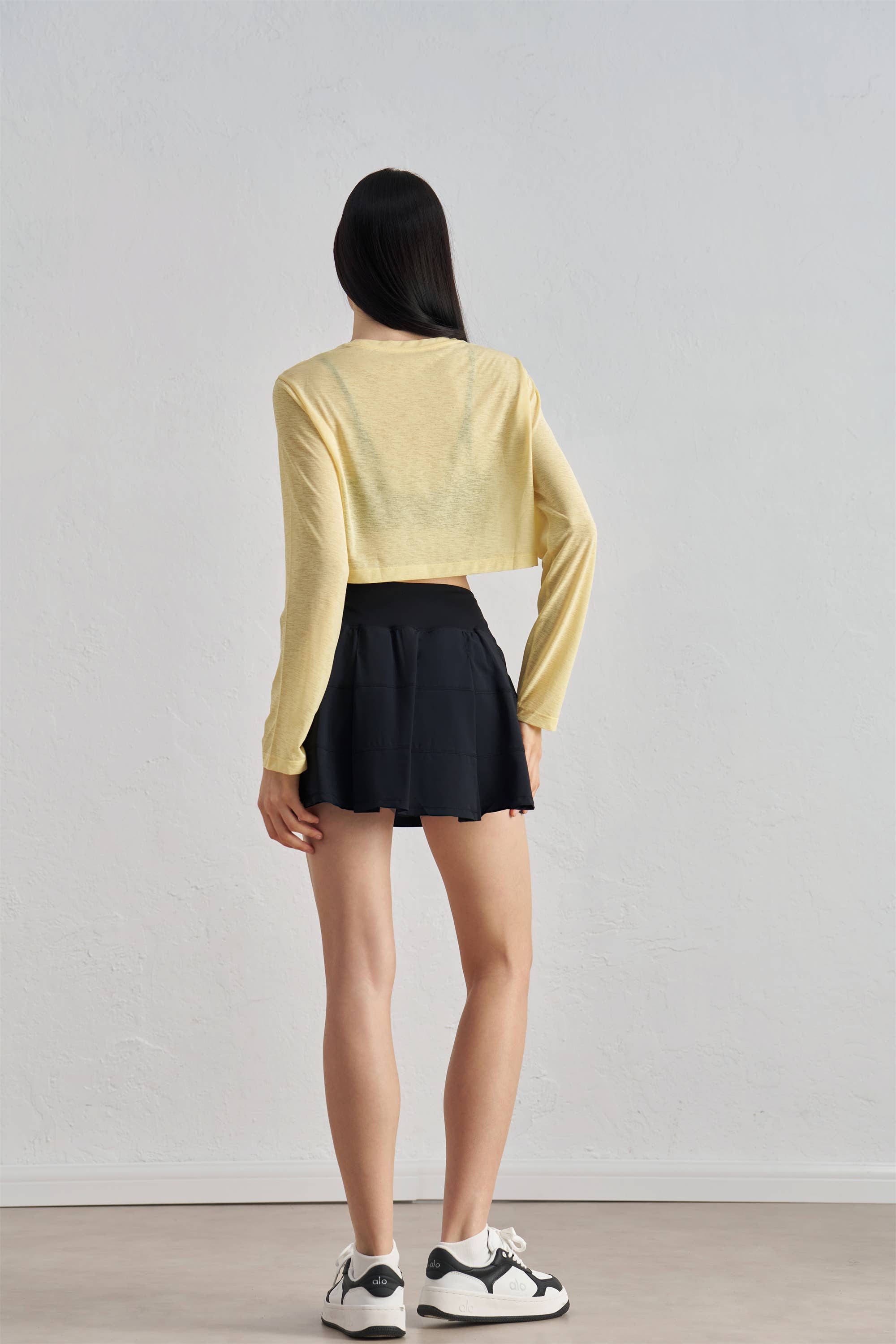 91thelabel - Wholesale Gebreide top - Dames - Lucia Sheer Lange Mouw Verkorte Cover-Up2