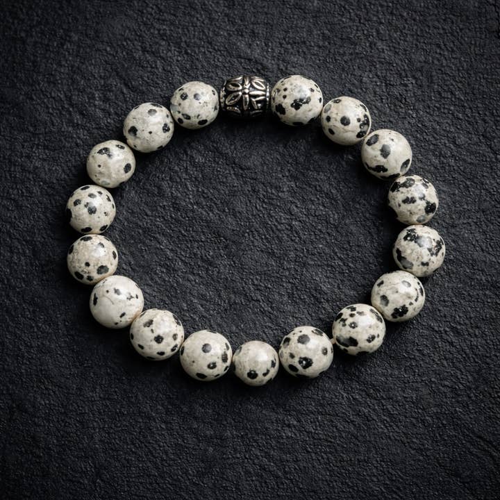 DER SCHATTEN INNEN Stille Armband für den Großhandel von A V I L A by Design. Modern Talismans Designed for Life.