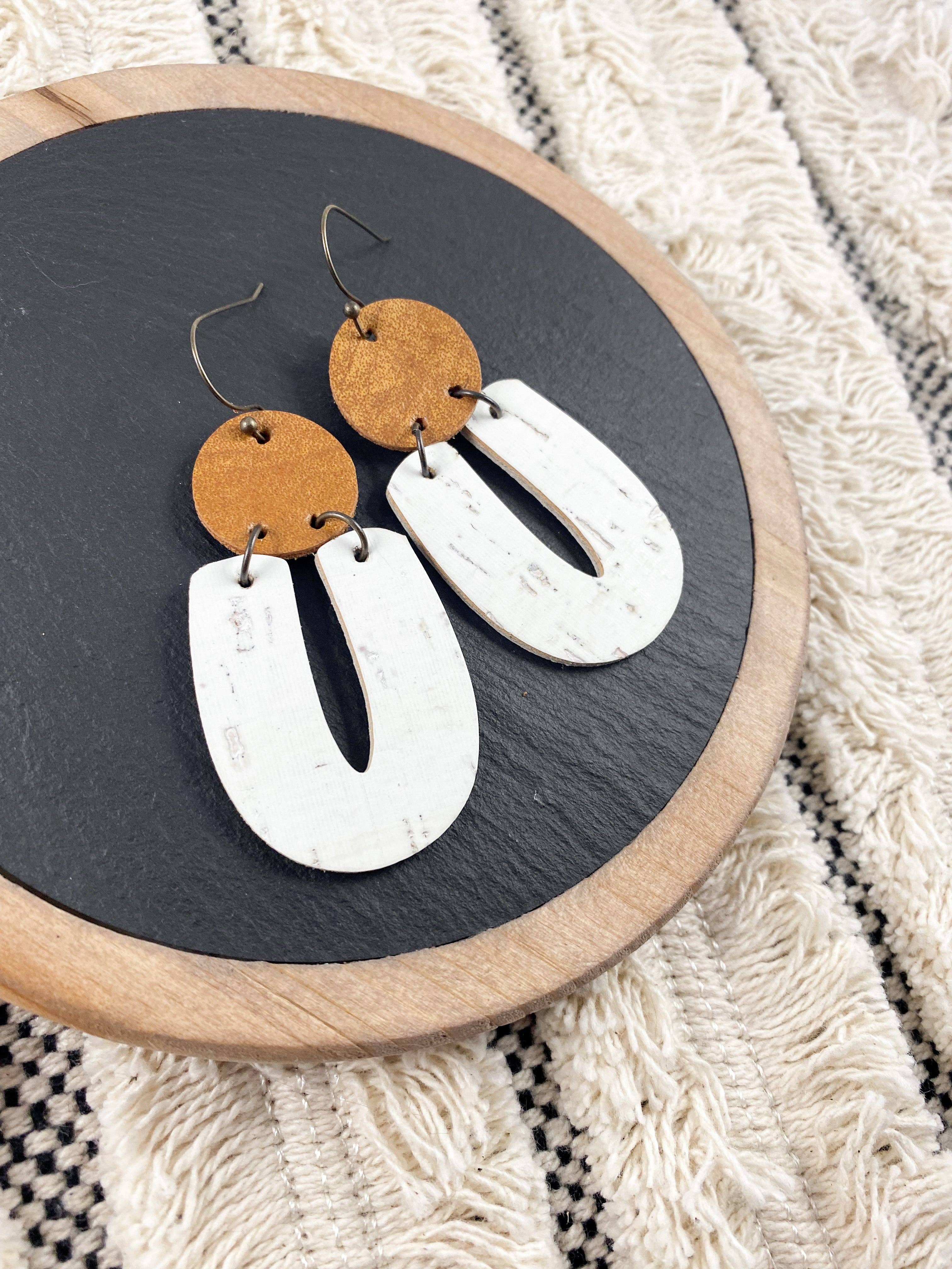 Anabelle+Oak - Wholesale Dangle Earrings - White & Cognac Loops2