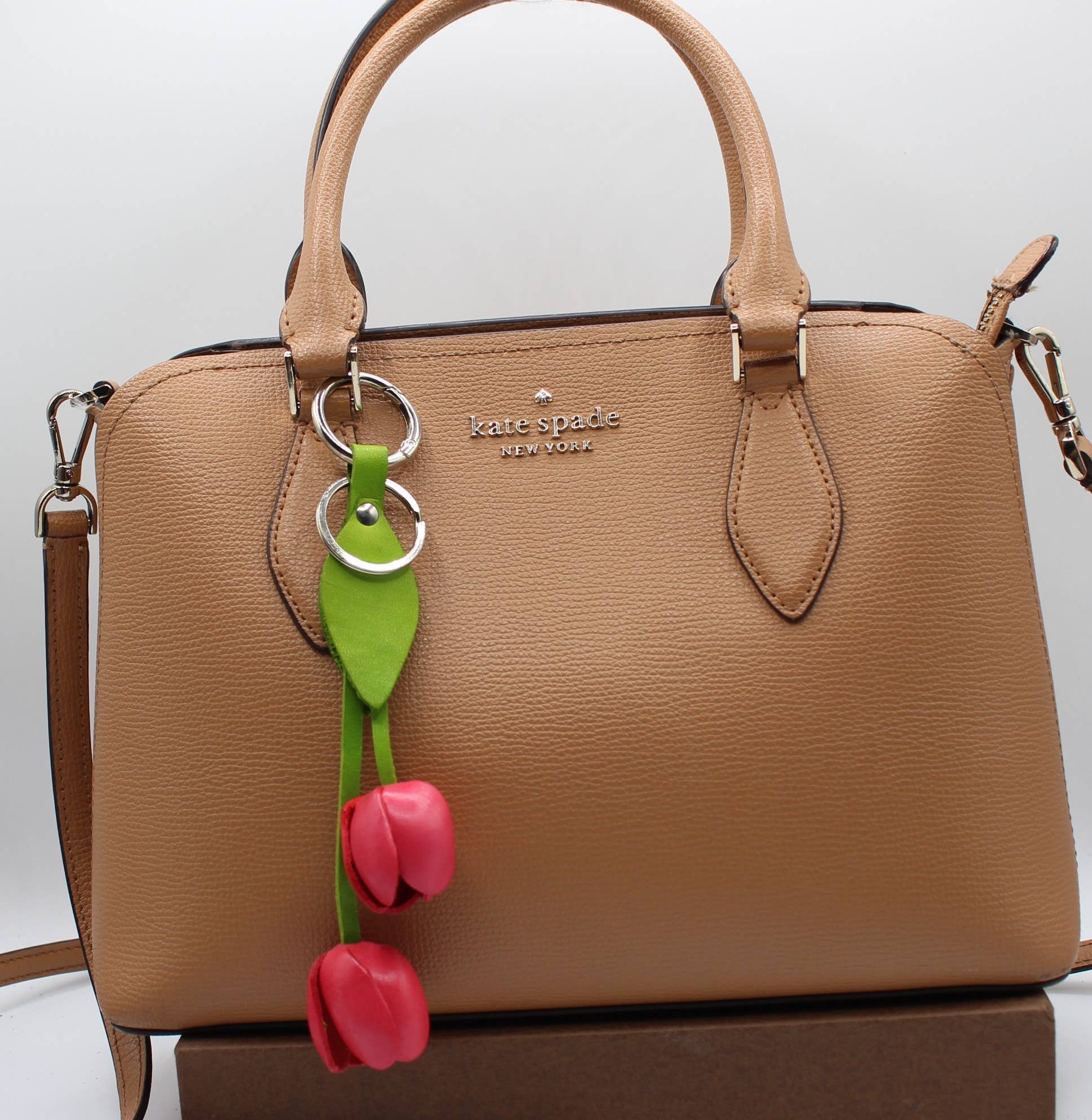 Sunflower Handmade leather inc – Engroshandel Nøglering - Dame – læder tulipan nøglering pung charm taske taske tilbehør14