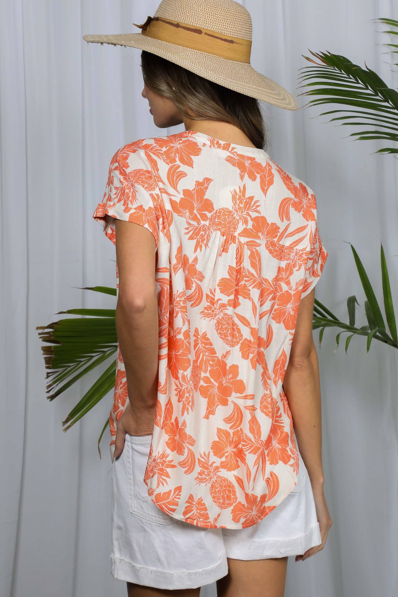 Vine & Love - Wholesale Button Down Shirt - Women's - Floral Pineapple Henley Neck Roll-Up Shirt Top VT82331A18