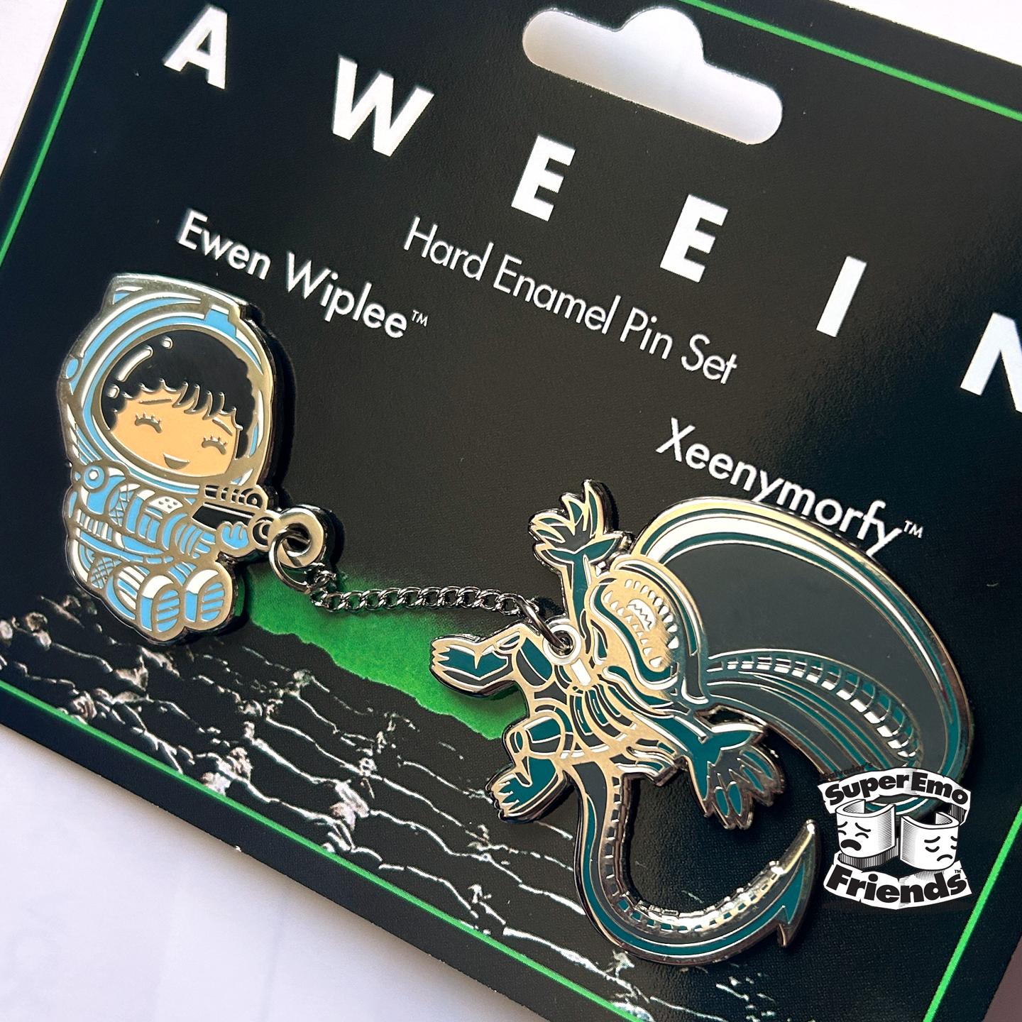 SuperEmoFriends - Wholesale Lapel Pin/Button - Aweein Enamel Pin Set3