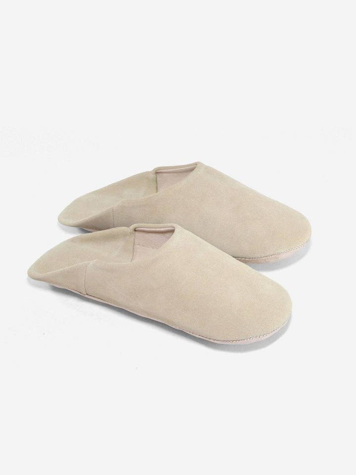 Marokkanische Wildlederpantoffeln für den Großhandel von wowheritage