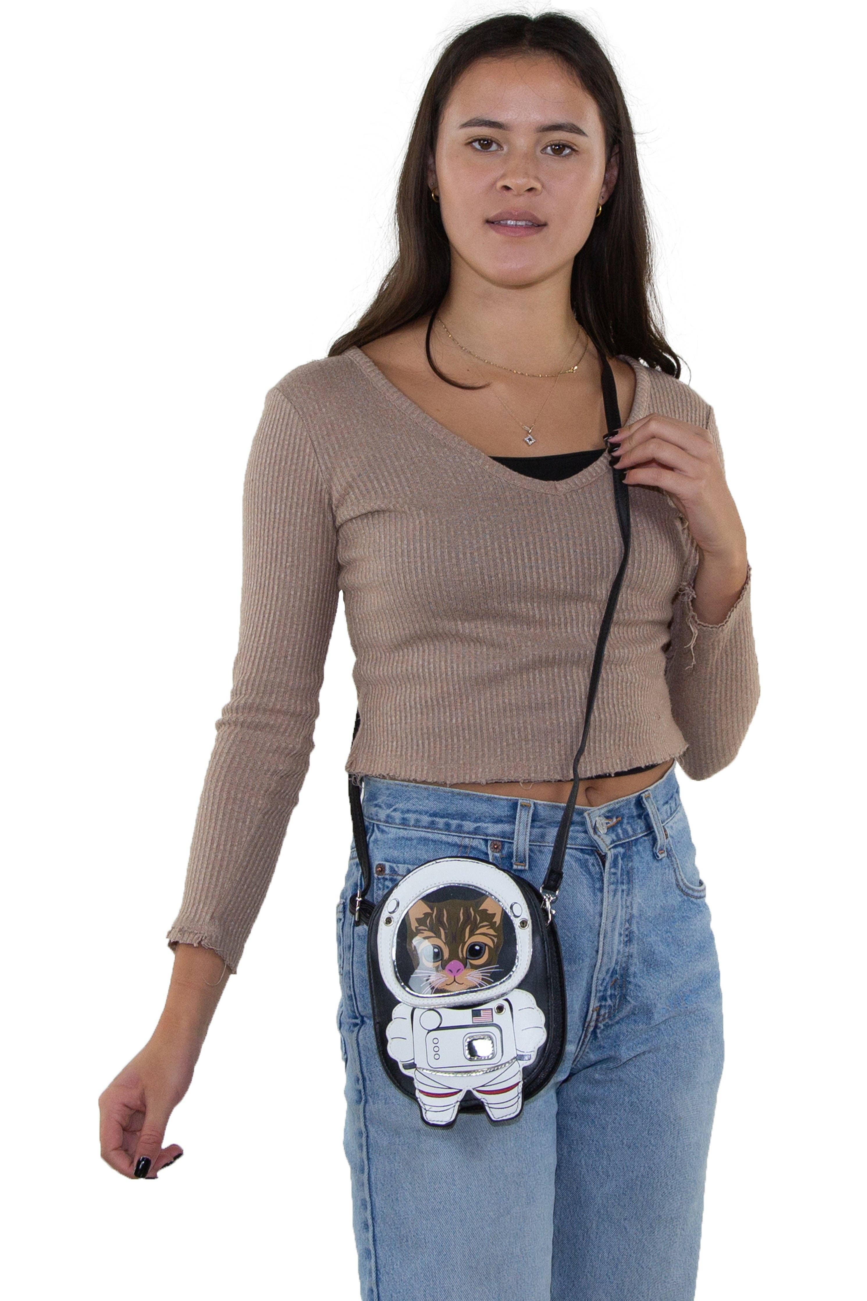 COMECO INC - Wholesale Crossbody Bag - Women's - Astronaut Cat Shoulder Crossbody Bag in Vinyl Material4