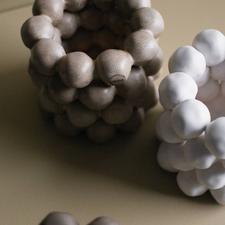 Bright Beige for wholesale on Faire7