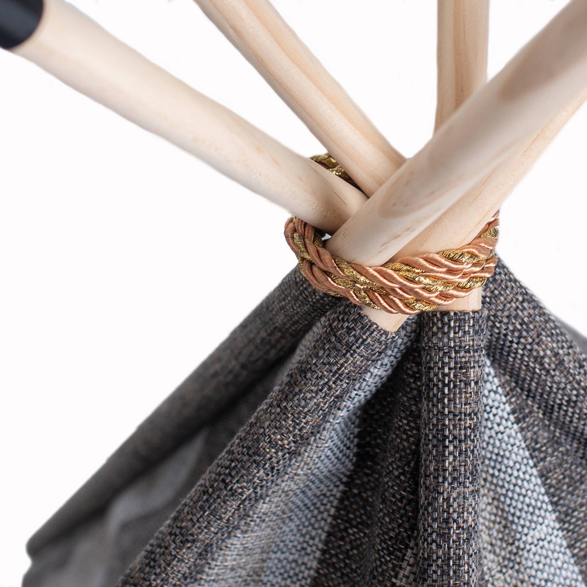 Armarkat - Wholesale Pet Bed - Cat - Armarkat Teepee Style Cat Bed with Striped Pattern7