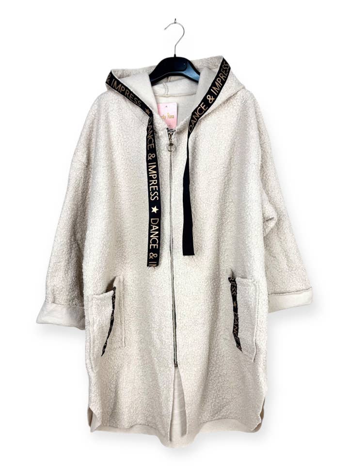 Lucky Nana - Wholesale Coat - Women's - AH 22173 - Boucle Fabric Coat8