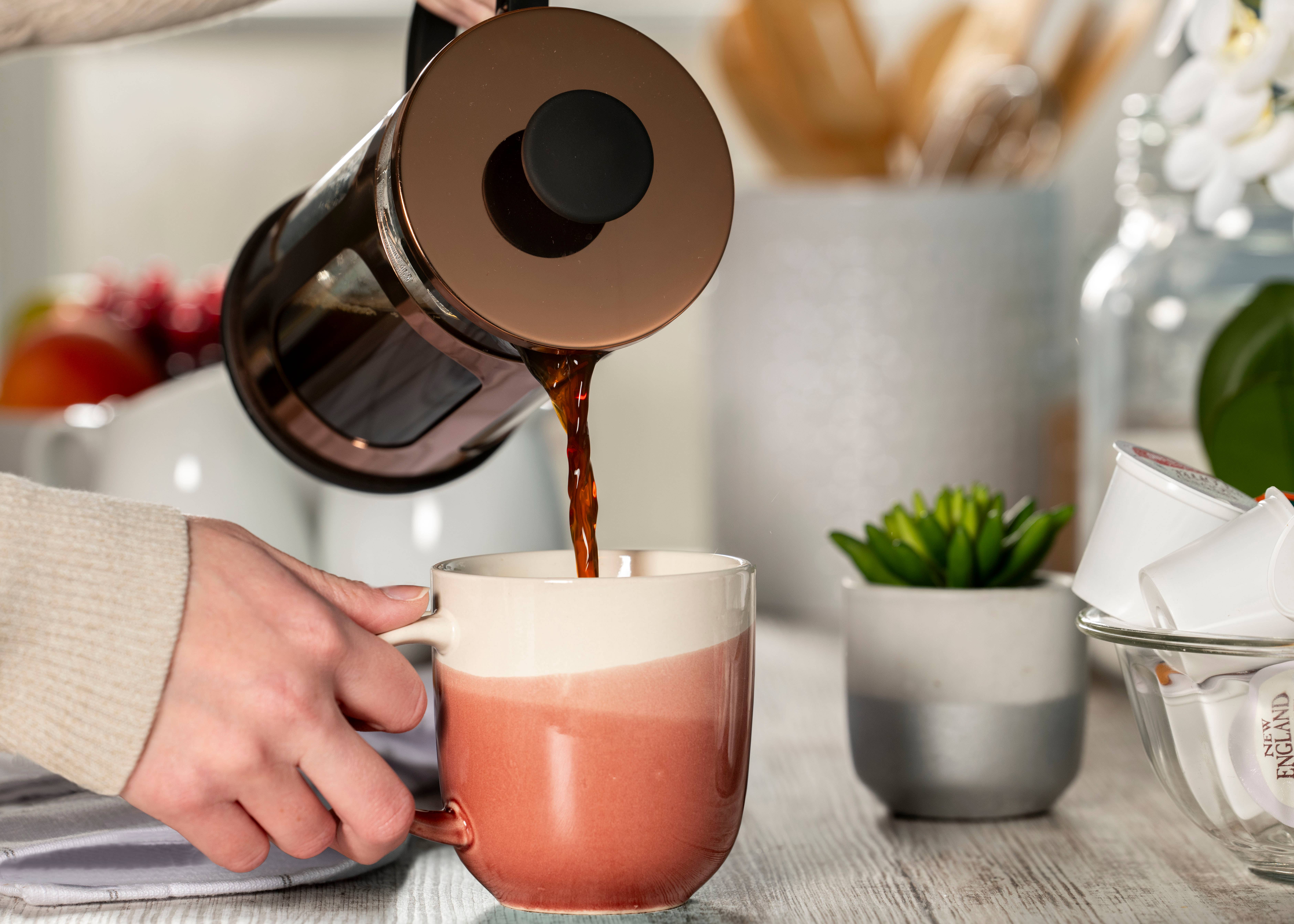 EAST AVENUE - Wholesale Coffee Mug - Mug 4-Pk Triple Dipped Red 14 ounce Ceramic PRICE IS PER MUG6