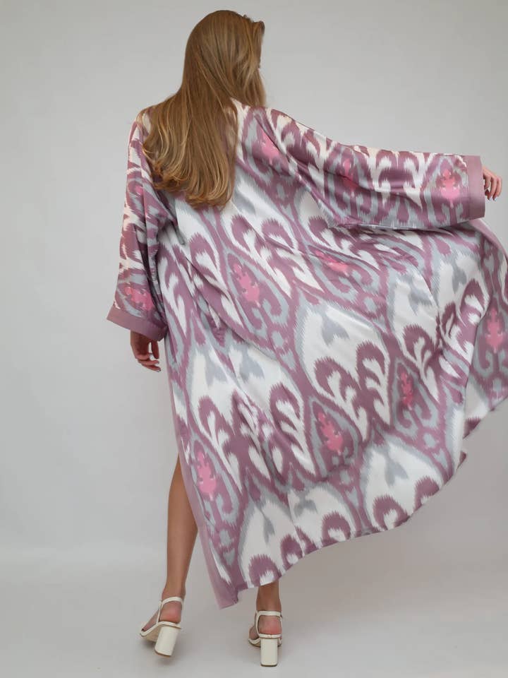 Kimono Leve Ikat Estampado Rosa "Örchid" por atacado de Silk & Cotton Global