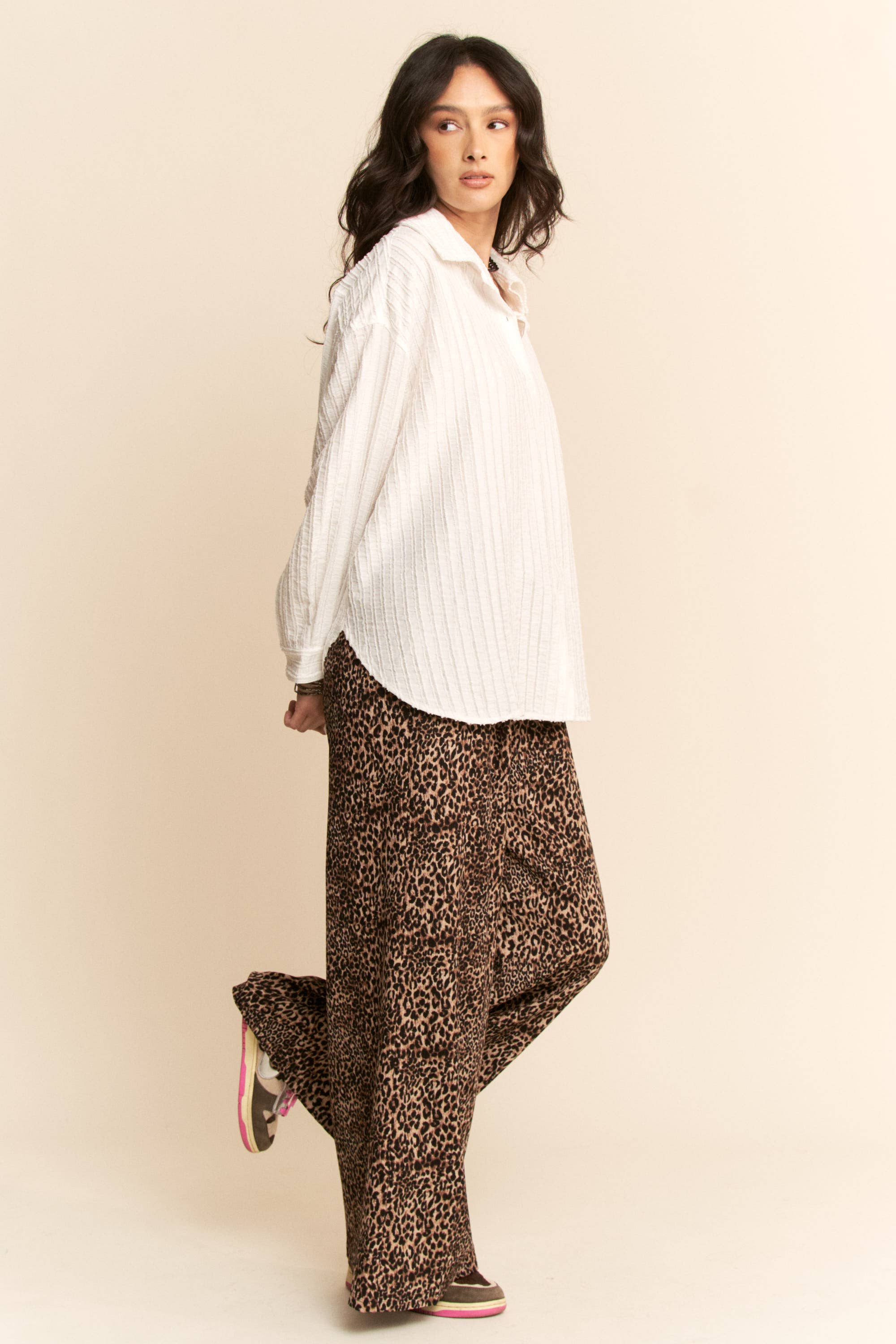 Davi & Dani - Wholesale Pants - Women's - WAIST STRING LEOPARD PRINTED STRAIGHT LONG  PANTS5