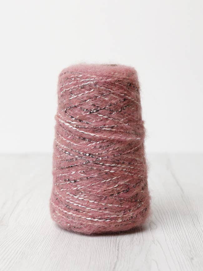 DHG - Wholesale Yarn - CAPE TOWN 250g yarns - recycled yarns OUTLET1