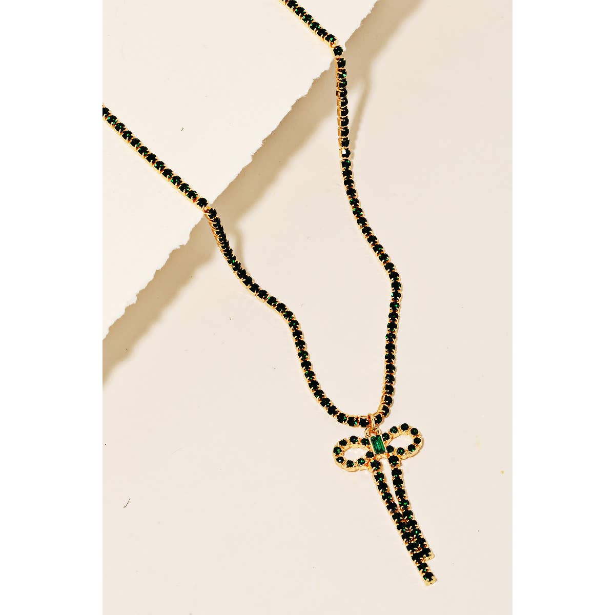 Anarchy Street - Venta al por mayor Collares con colgantes/abalorios - Collar con colgante de cadena y lazo de diamantes de imitación2