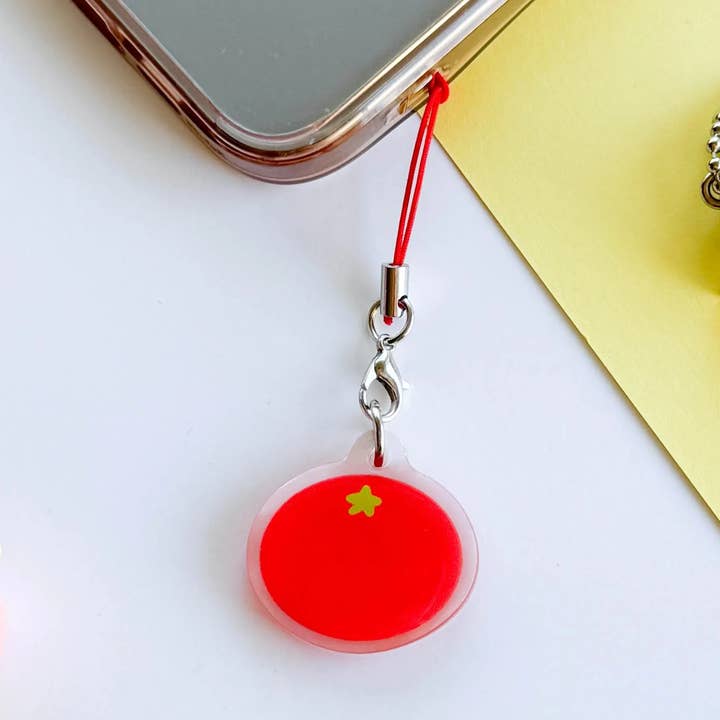 Porte-clés charme téléphone/sac en acrylique tomate avec époxy pour la vente par PekoPuff