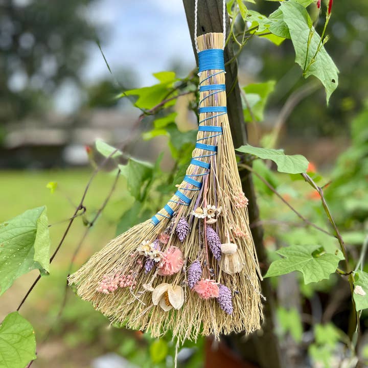 Venus Moon - Wholesale Sculpture - Adorned Floral Whisk Brooms (Assorted Colors)3