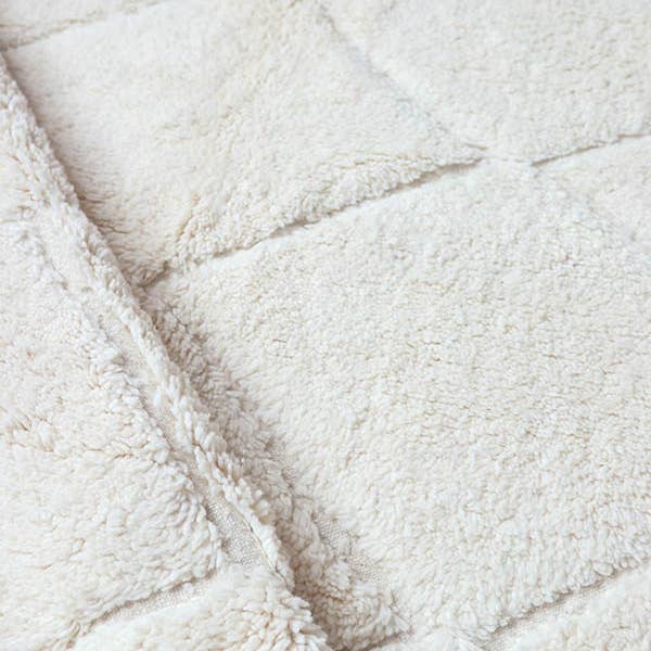 BohoVibeCraft - Venta al por mayor Alfombra pequeña - Alfombra minimalista de lana blanca hecha a mano con lana de beni-ouraína blanca
