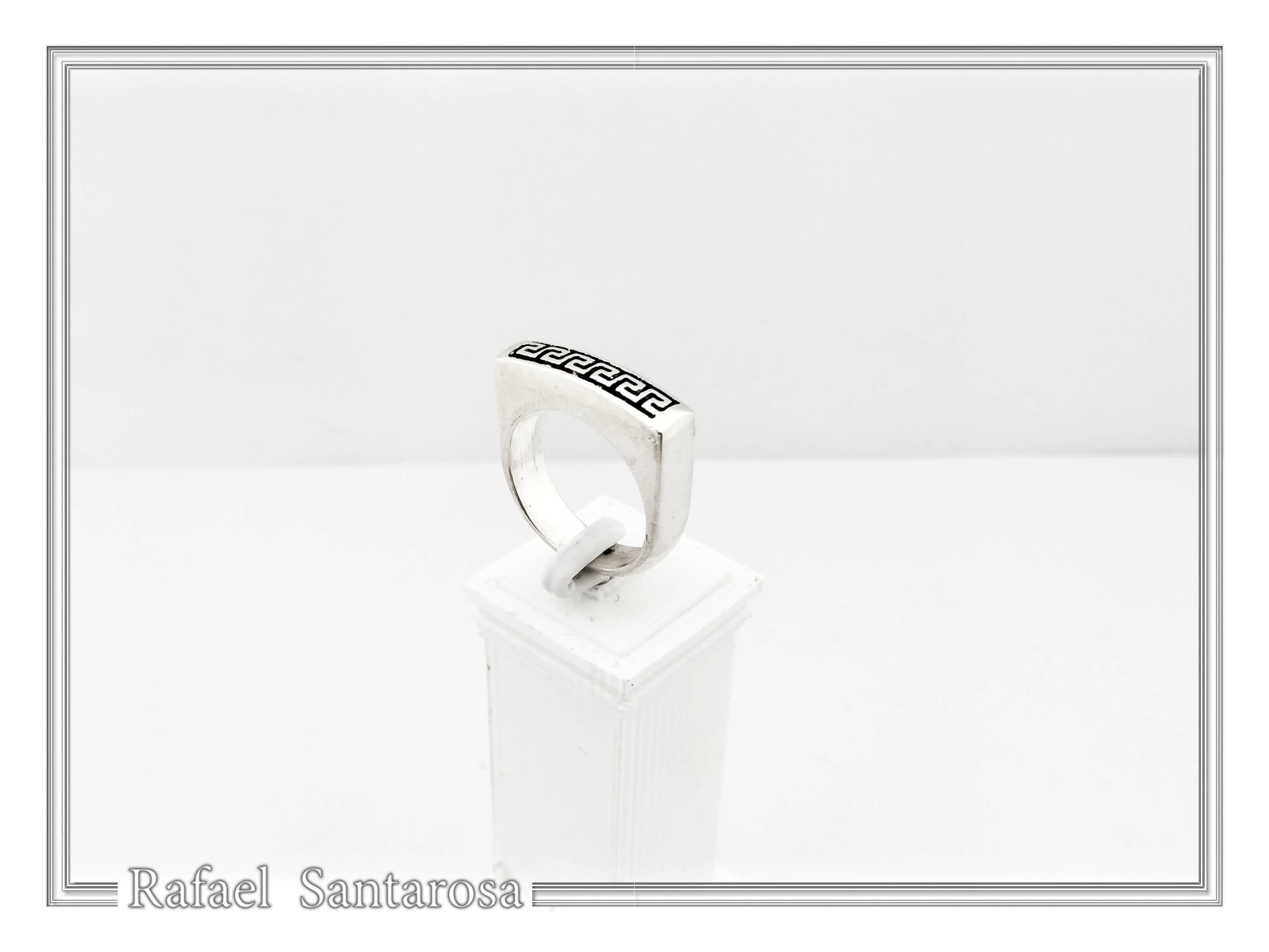 RAFAEL SANTAROSA - Venta al por mayor Anillo de banda/apilable - Anillo Meander con decoración en forma de llave griega sobre plata oxidada7