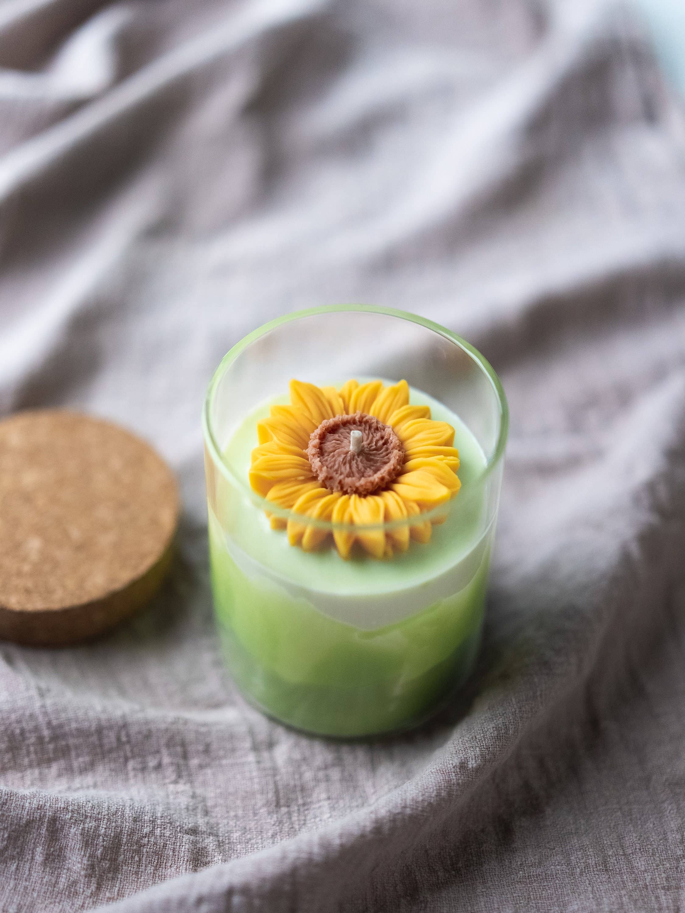 ZOETSTUDIO - Wholesale Jar/Filled Candle - Sunflower Soy Blend Candle | 8.5 oz candle2
