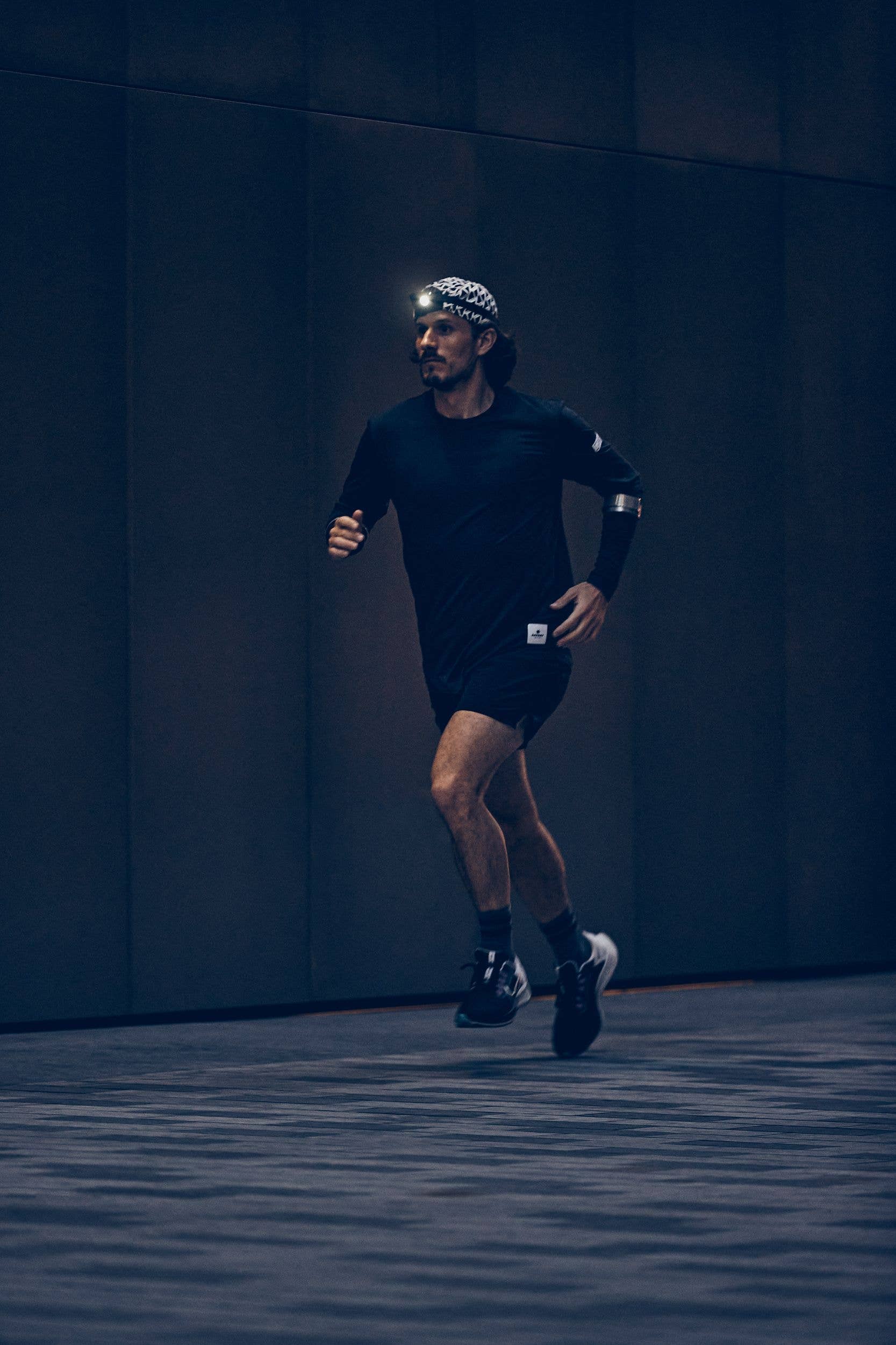 Bookman Urban Visibility – wholesale Flashlight – Monocle Sand Gray - Award-winning Headlamp5