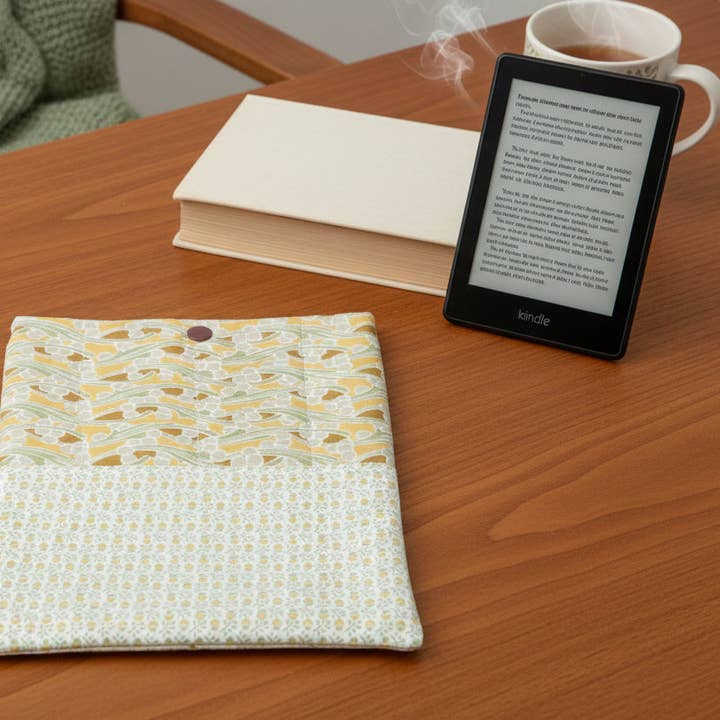 Quilted Tablet Sleeve or Book Sleeve Snap Closure Exterior Pockets - Fleur Nouveau Collection - Handmade - Small - 7" x 9" - Kindle Cozy - iPad Mini Cozy - Book Cozy for wholesale by Ann Gregory Designs