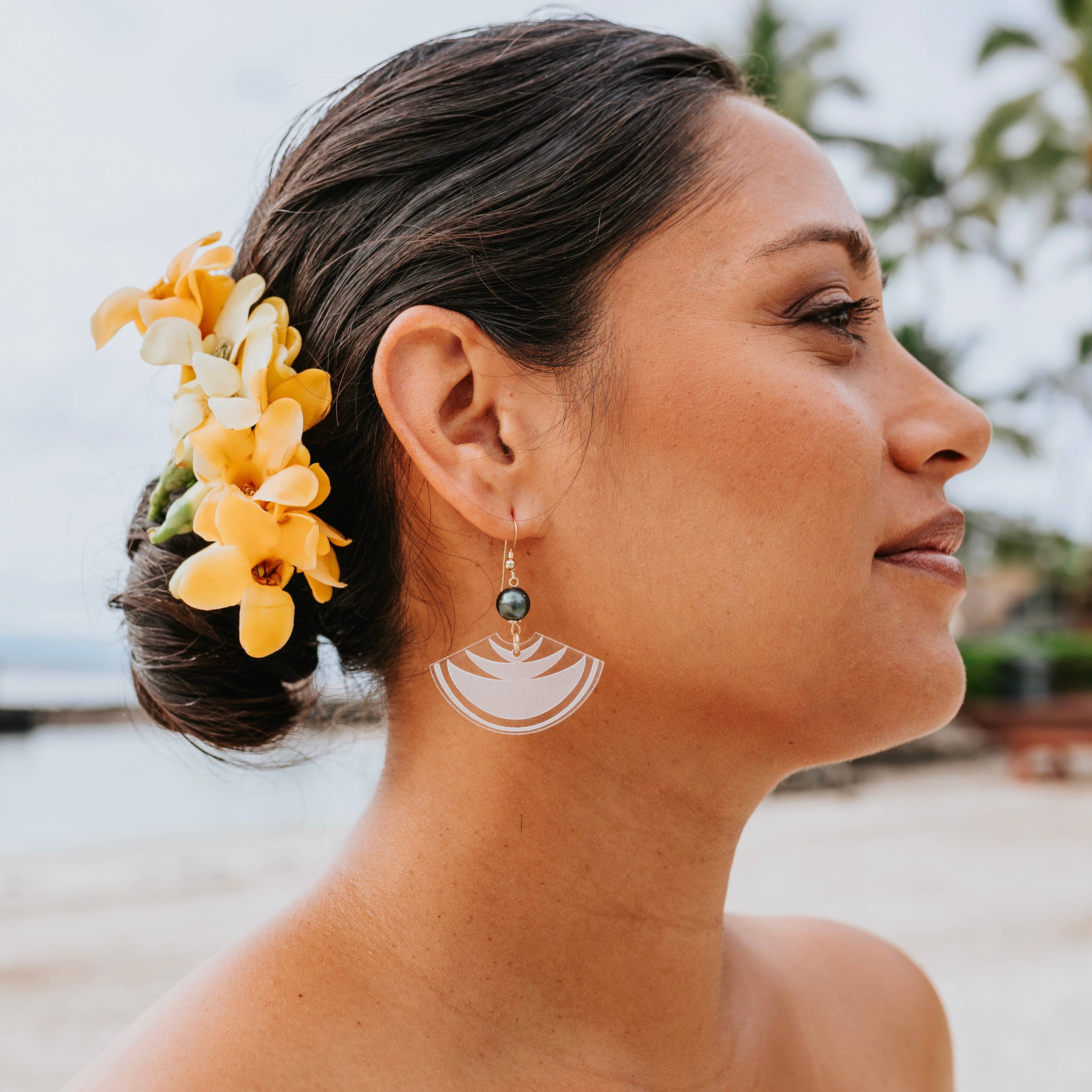 Island Breeze Designs - Wholesale Dangle Earrings - Ahu'ula Iki Earrings7