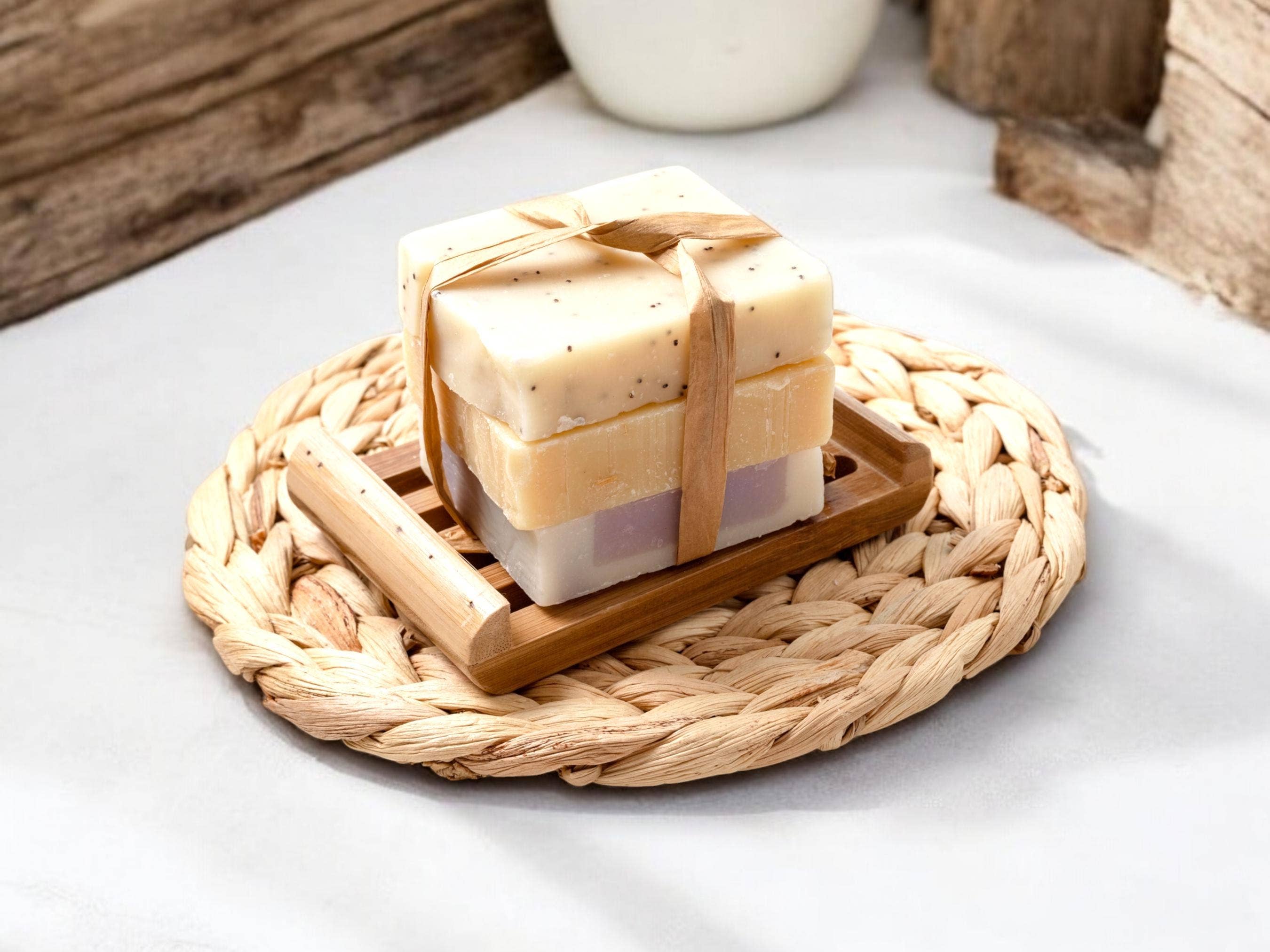 Amber Bath Co - Wholesale Shampoo Puck/Solid Shampoo - Shampoo Bars | With Botanical Extracts | Choice of Scent2